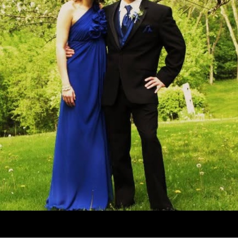 Elegant One-Shoulder Royal Blue Dress